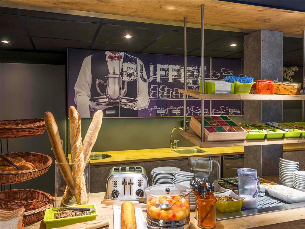 Ibis Budget Cabourg Dives Sur Mer Restaurant foto